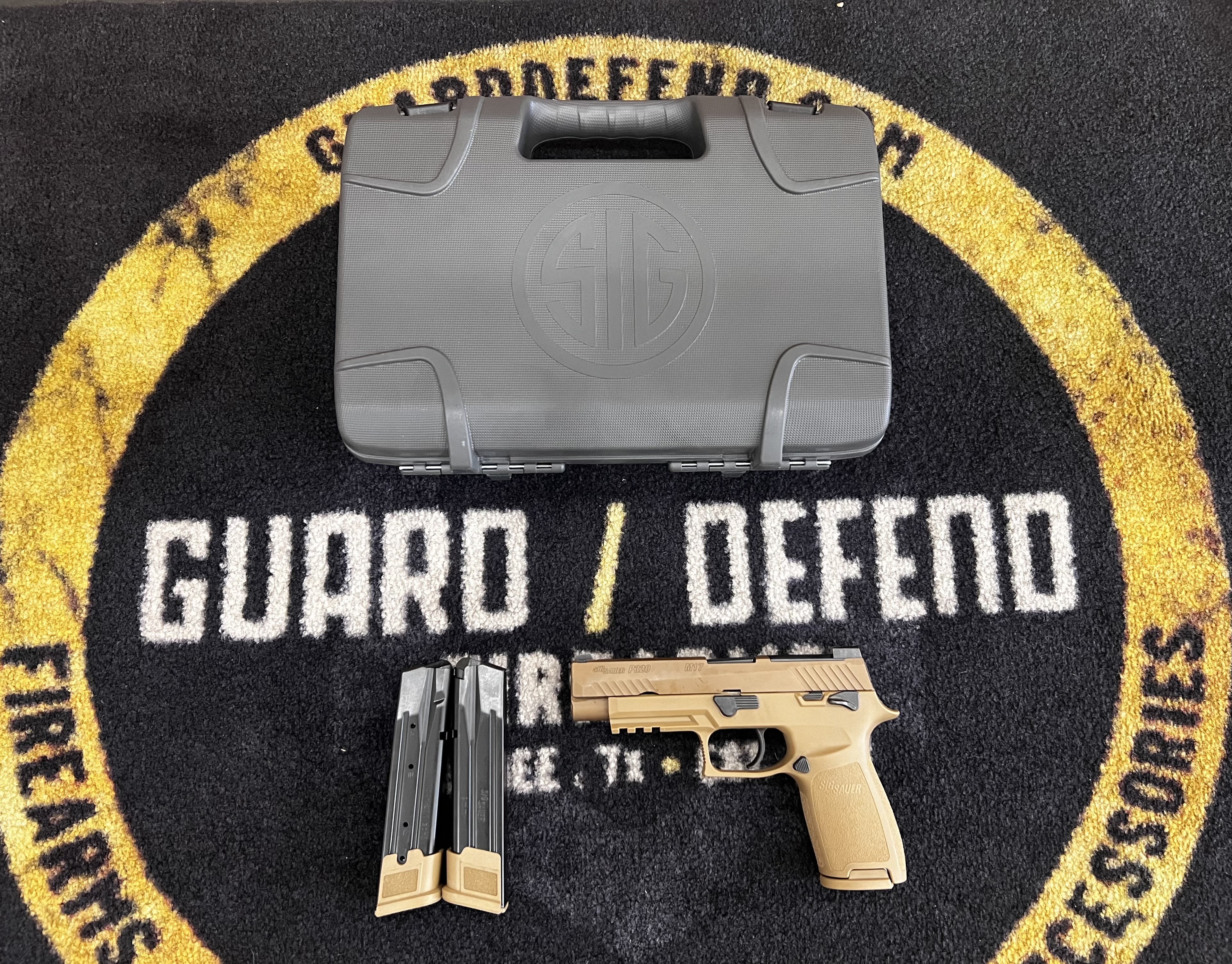 E05 / Sig Sauer P320 M17 9mm (2)21+1, (1)17+1, Optics Ready Coyote Tan